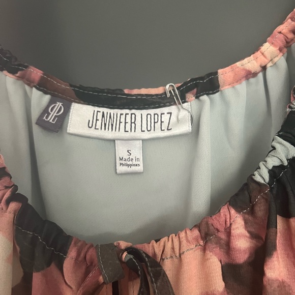 Floral Open Shoulder Jennifer Lopez Dress - Picture 6 of 6